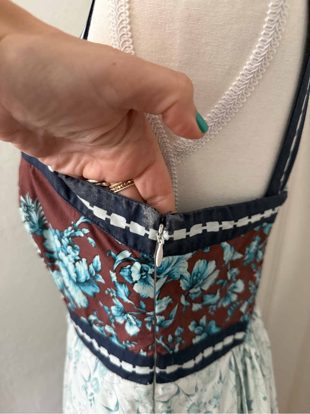 Anthropologie Square Neck Button Front Floral Dress / Sz S - Picture 4 of 9